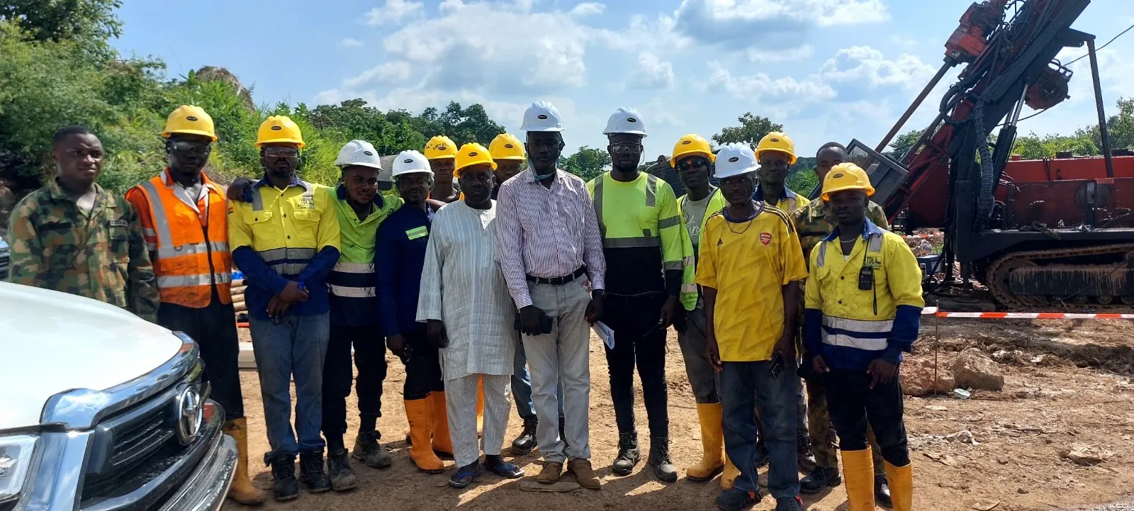 The Terra-Tara field team on site